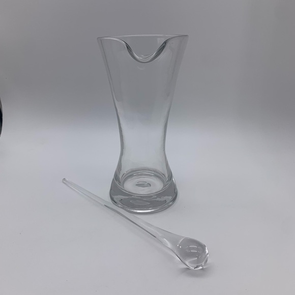 Hand Blown Vtg.Crystal Glass Martini Cocktail Juice Pitcher With Stirrer 24 Oz - Picture 12 of 16